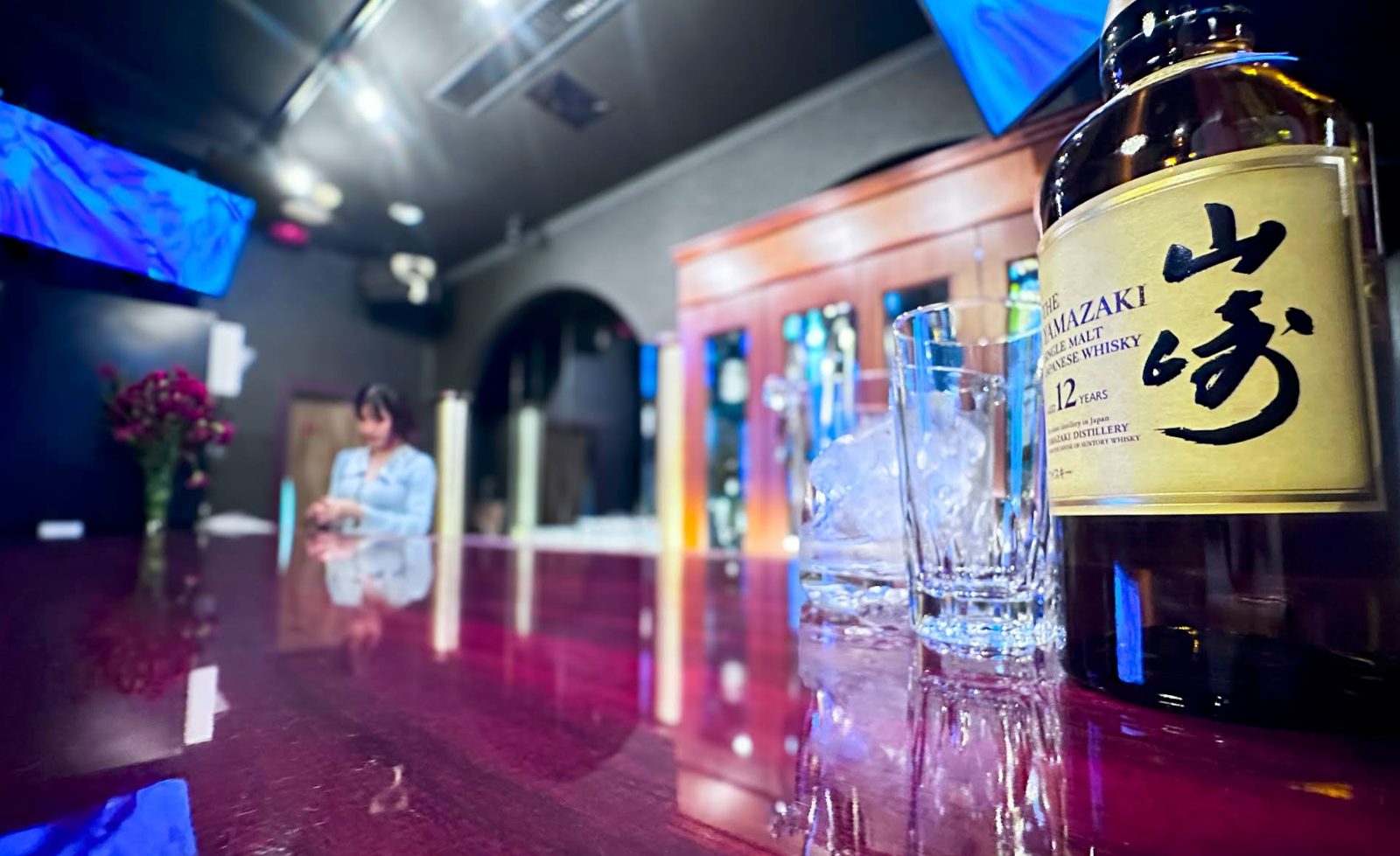 Karaoke Bar Vamos 店内写真2